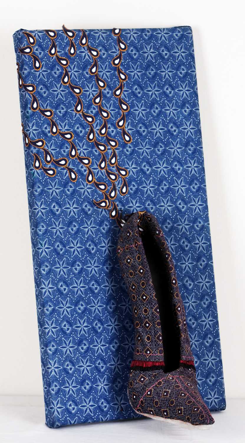 Lot 32 - Mary Sibande (South Africa 1982-)