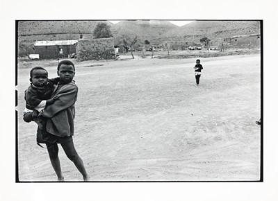 Lot 12 - Struan Robertson (South Africa 20th Century)