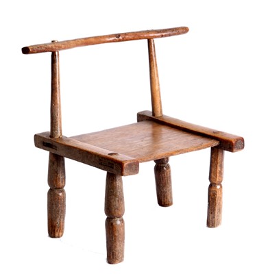 Lot 77 - A traditional senufo chair, Ivory Coast