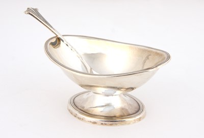 Lot 28 - ,A late Victorian silver salt, London, 1898