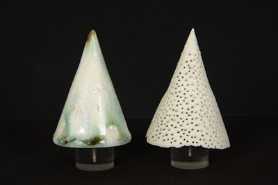 Lot 21 - Juliet Armstrong (South Africa 1950-2012)