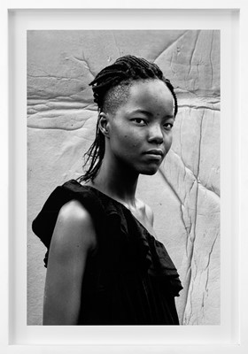 Lot 4 - Zanele Muholi (South Africa 1972-)